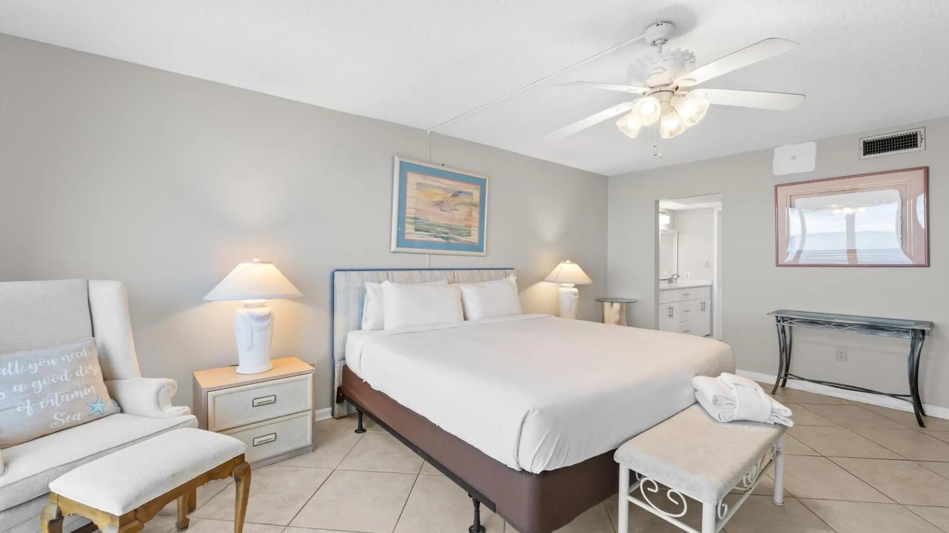 Edgewater Beach Resort #811 Tower 3 By Book That Condo Panama City Beach 0*,